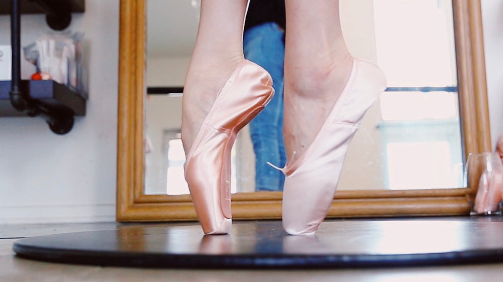 Trying Pointe Shoe from Wish