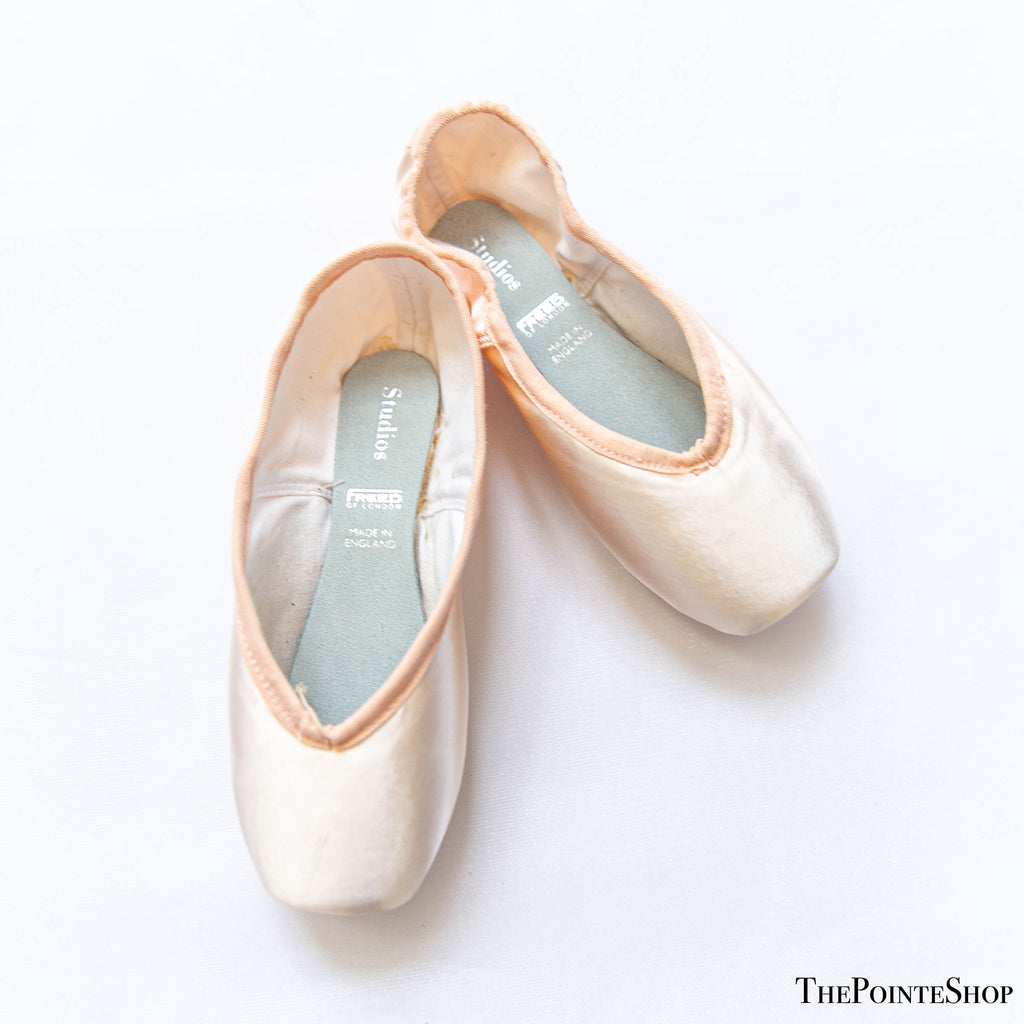 freed studio pro pink satin ballet pointe shoe